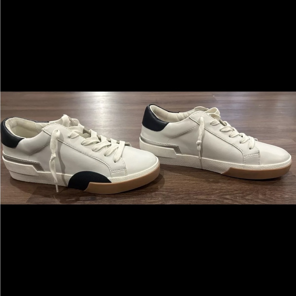 NWOT Dolce Vita Sneakers 8.5